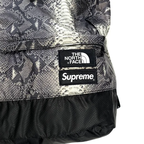 バッグ Supreme The North Face Backpack 155258508_o2.jpg?